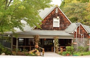 Free lunches at Arrowmont – open to the community