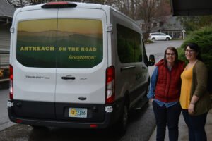 Hamilton and Sequatchie County schools, local artists participate in Arrowmont’s ArtReach-on-the-Road