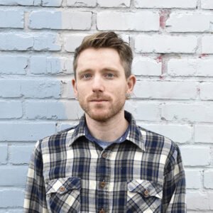 2018-2019 ARTIST-IN-RESIDENCE SPOTLIGHT: EVERETT HOFFMAN