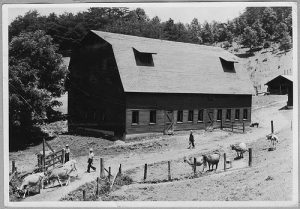 ARROWMONT: 75 YEARS OF CRAFT EDUCATION – 1949